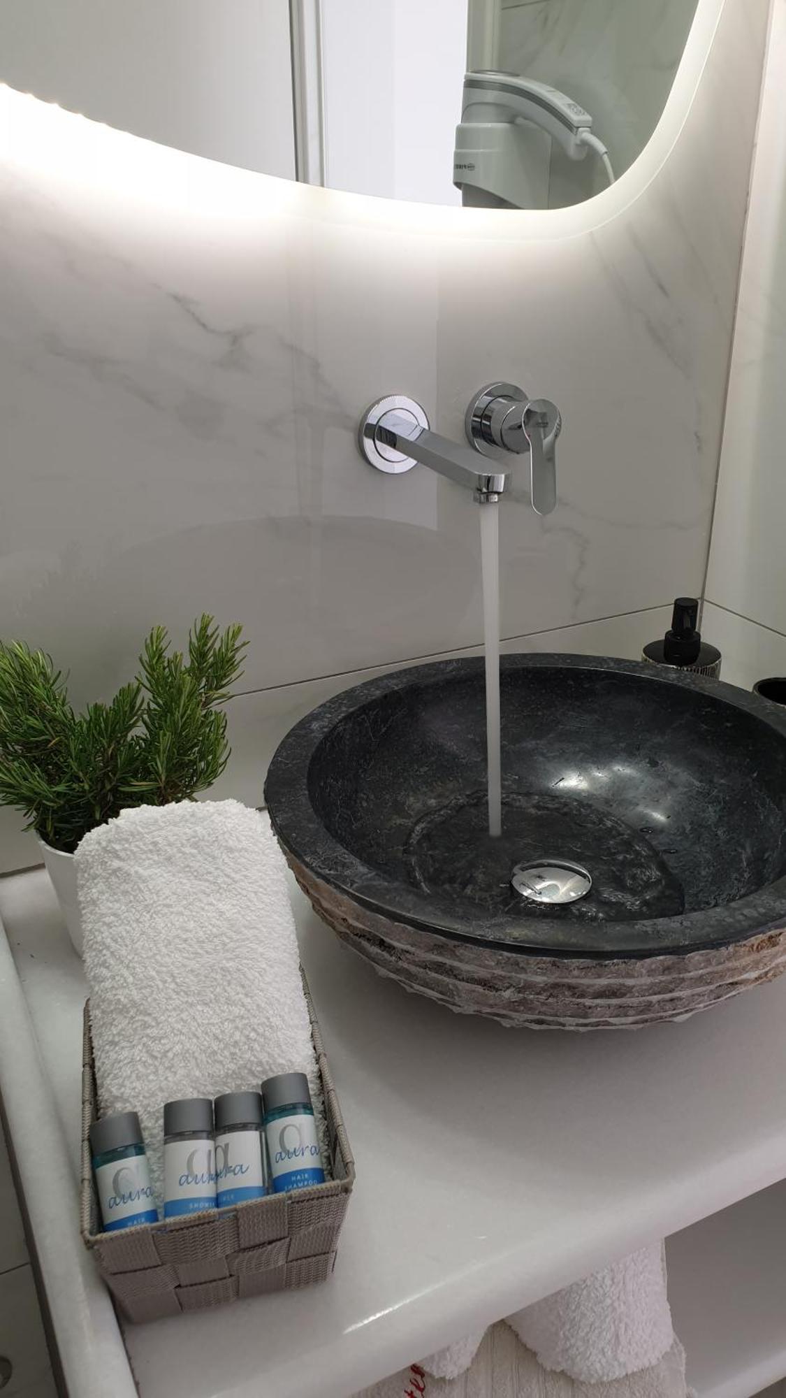 Katerina Apartments & Studios ناوسا الغرفة الصورة