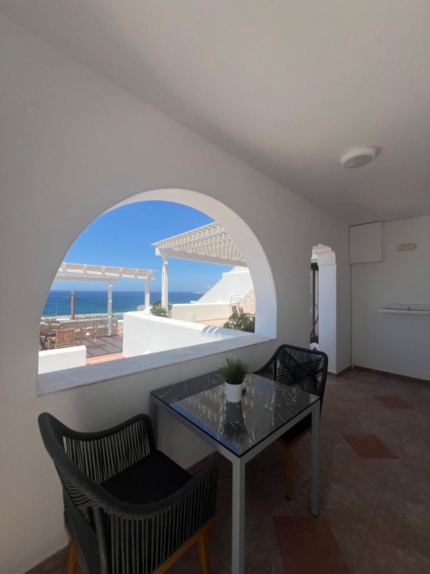Katerina Apartments & Studios ناوسا المظهر الخارجي الصورة